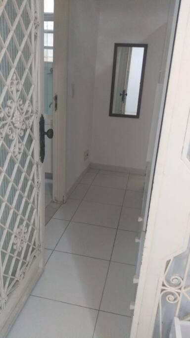 Appartement Conforto A Apenas 1 Quadra Da Praia De Copacabana
